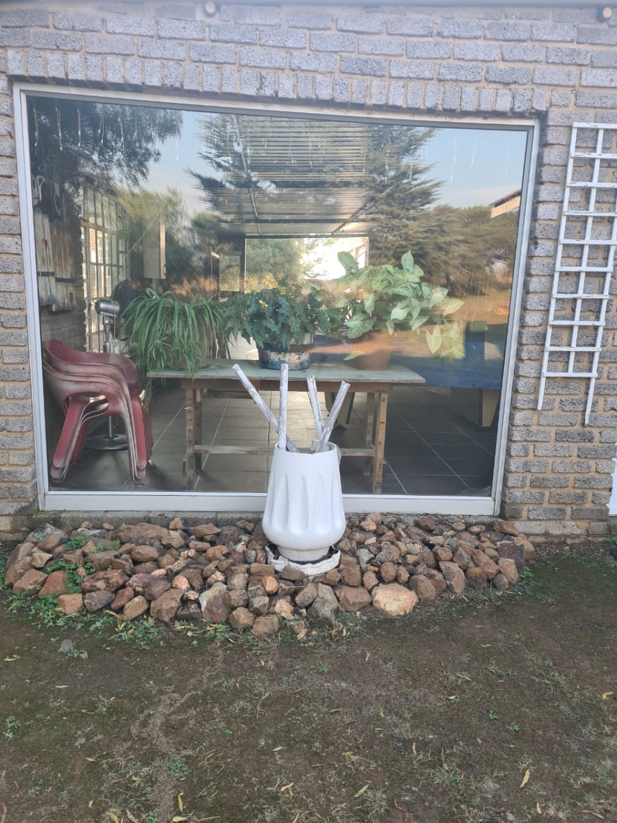 4 Bedroom Property for Sale in Deneysville Free State